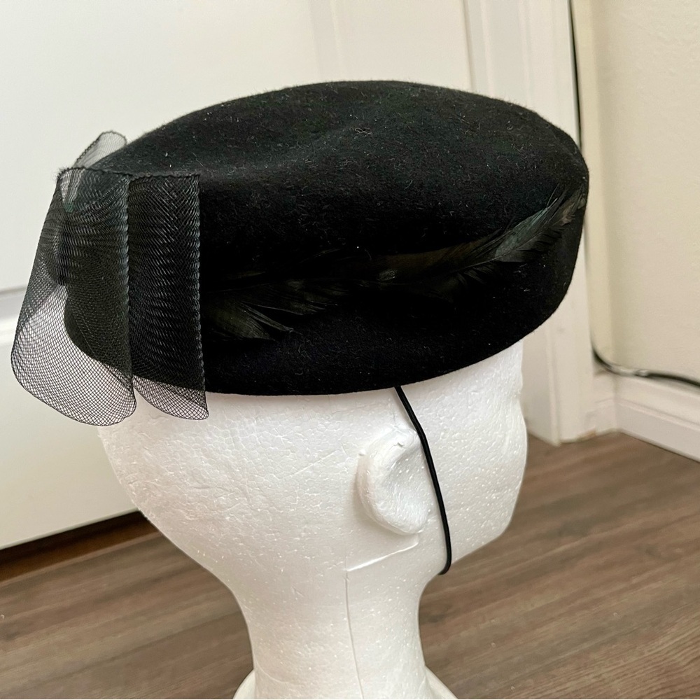 Elegant Black Women's Hat with Bow - Picture 5 of 12